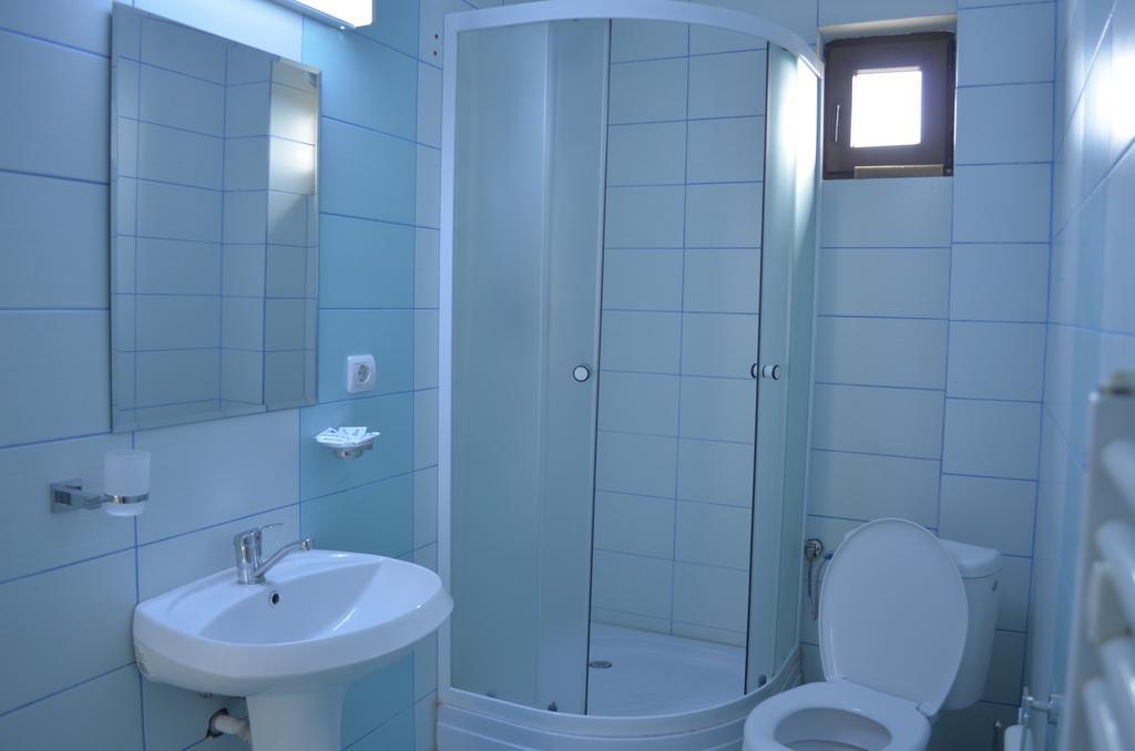 Hotel Perla Muntilor à Rânca Extérieur photo