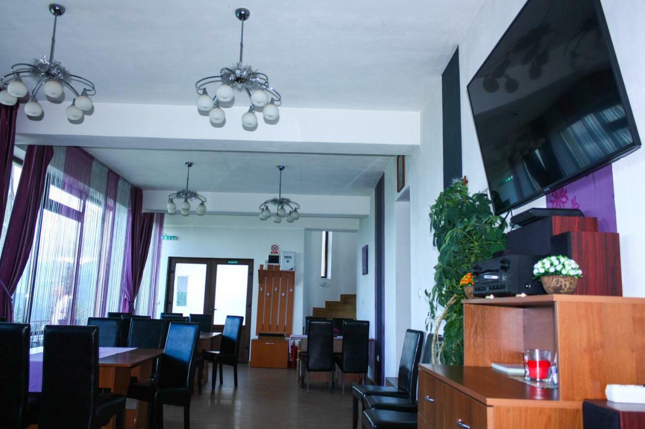 Hotel Perla Muntilor à Rânca Extérieur photo